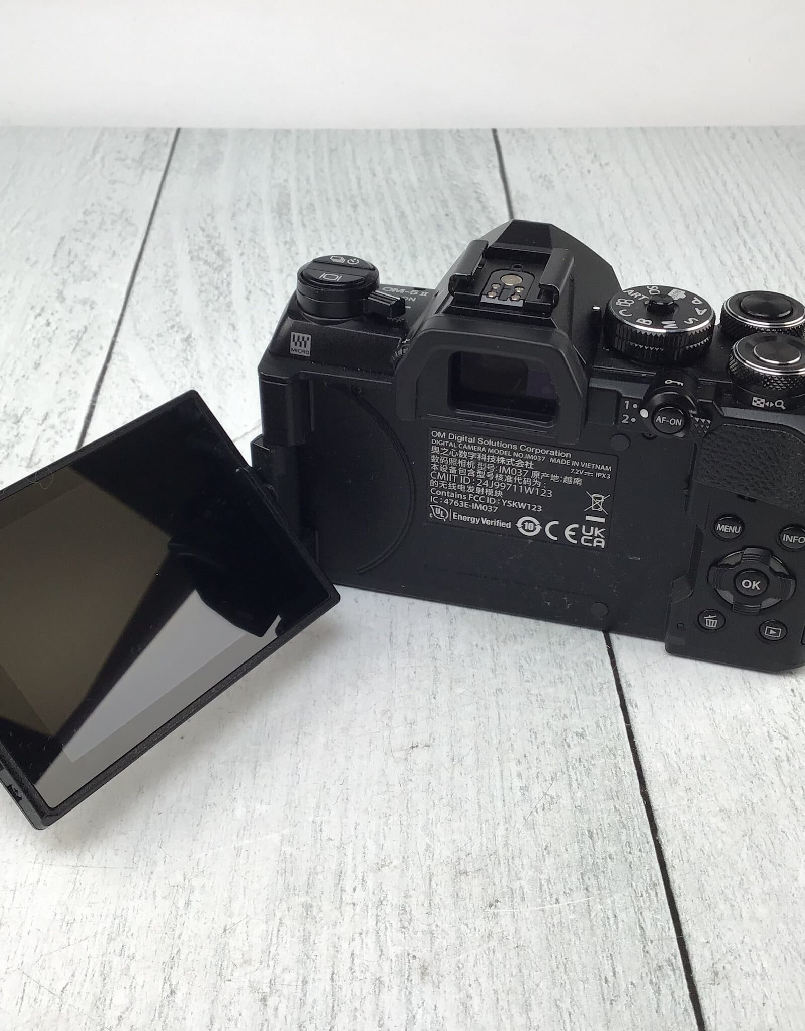 OLYMPUS OM System OM-5 II Camera Body Used Good