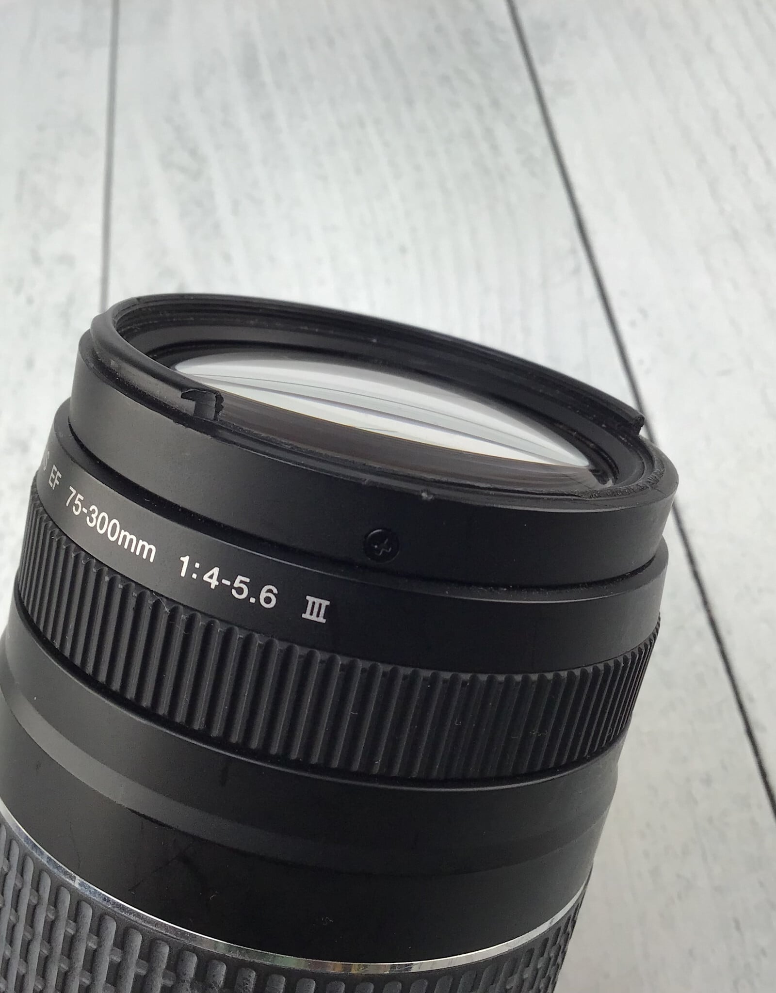 CANON Canon EF 75-300mm f4-5.6 III Lens Used BGN