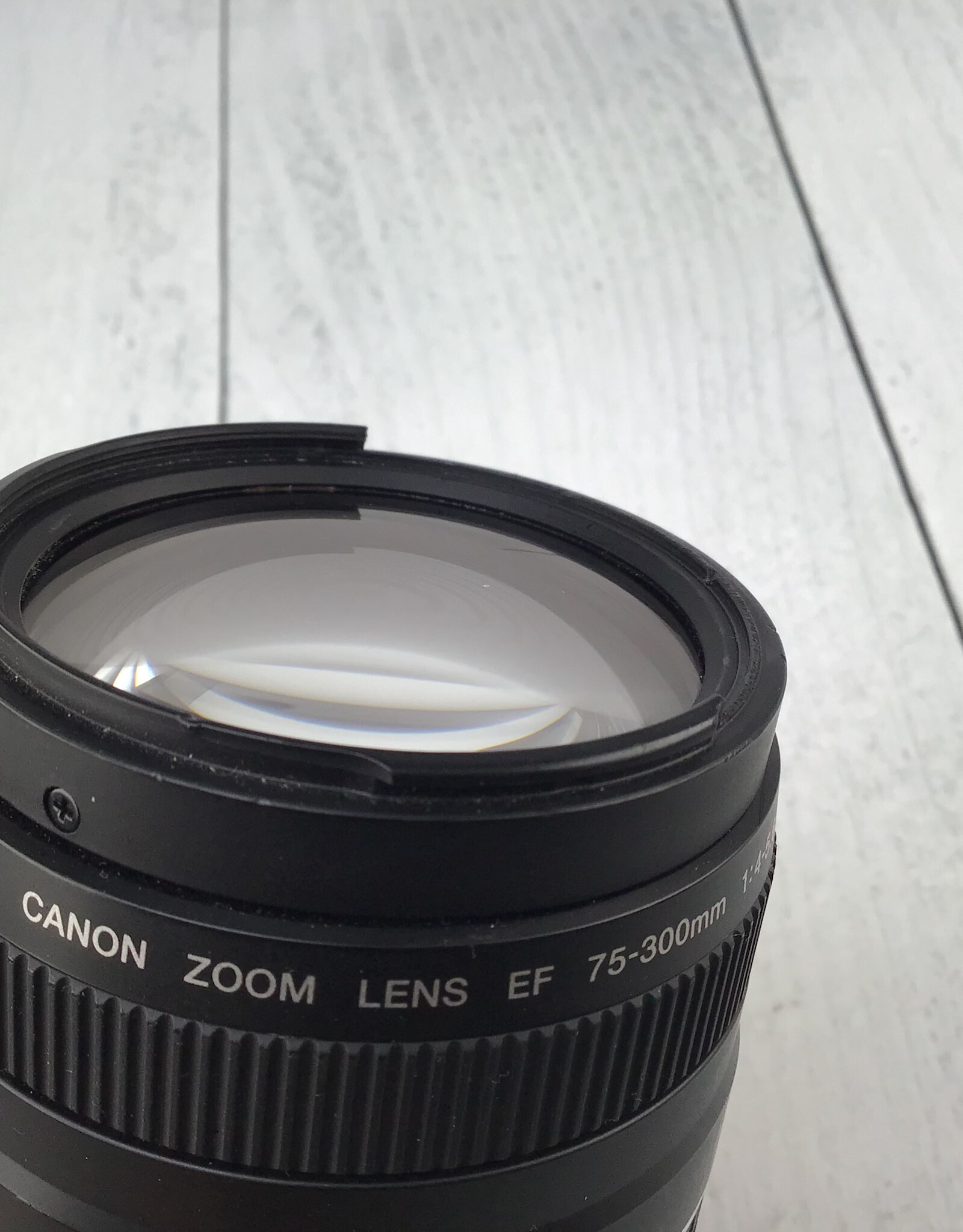 CANON Canon EF 75-300mm f4-5.6 III Lens Used BGN
