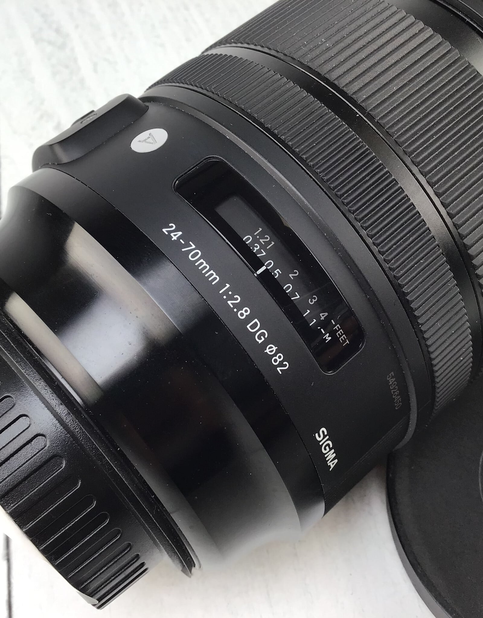 SIGMA Sigma Art 24-70mm f2.8 DG Lens for Canon EF Used Good