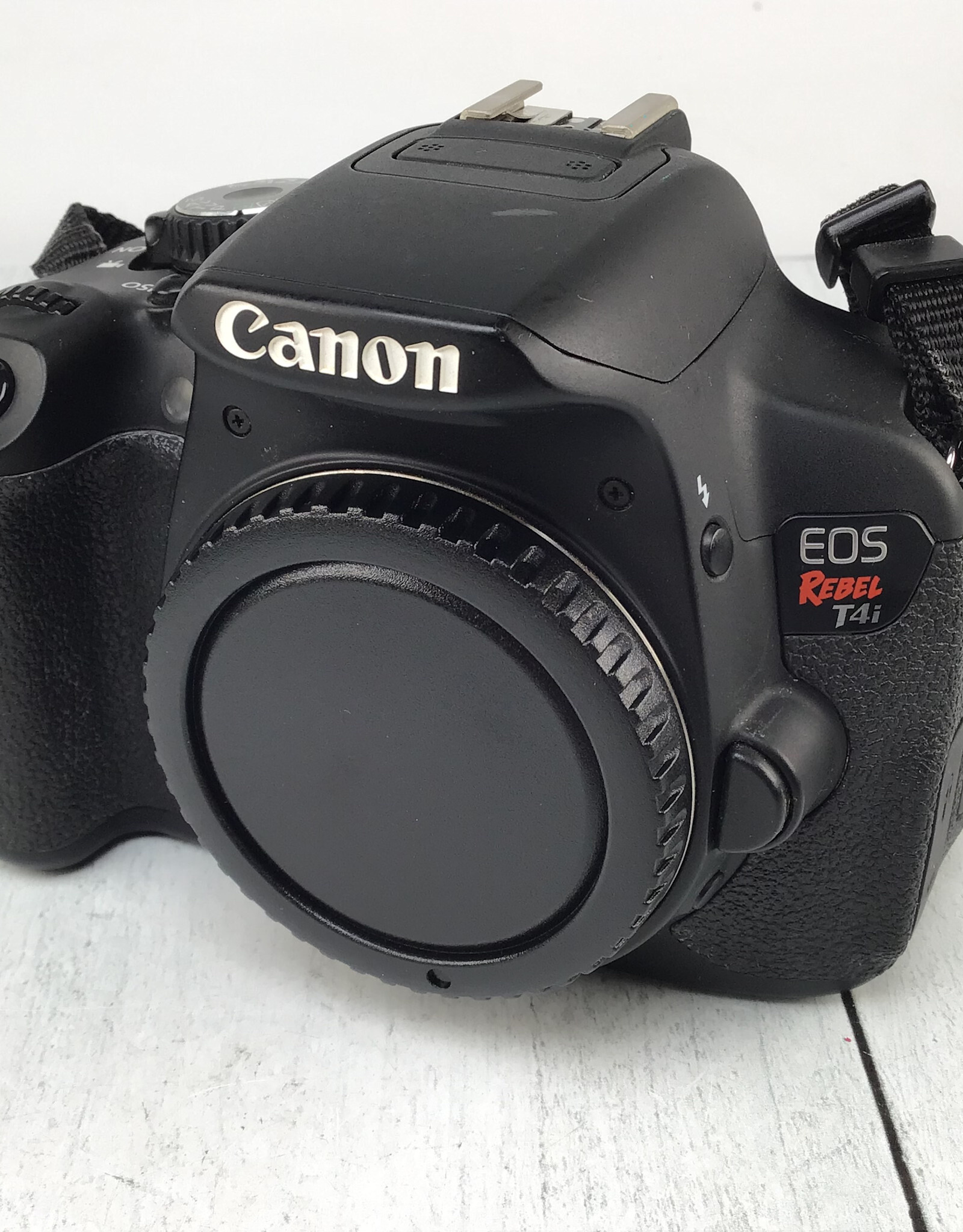 CANON Canon EOS Rebel T4i Camera Body