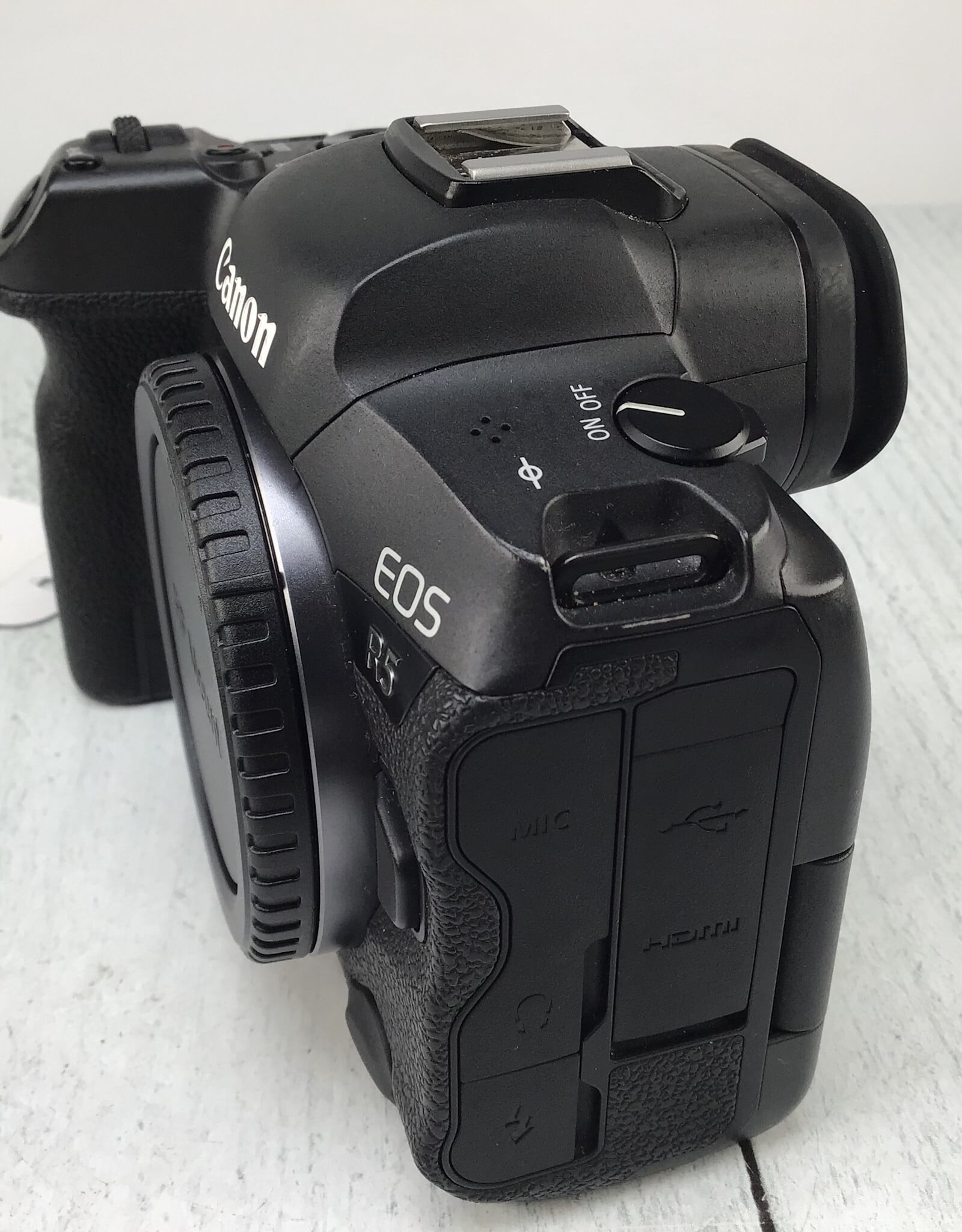 CANON Canon EOS R5 Camera Body Used Good