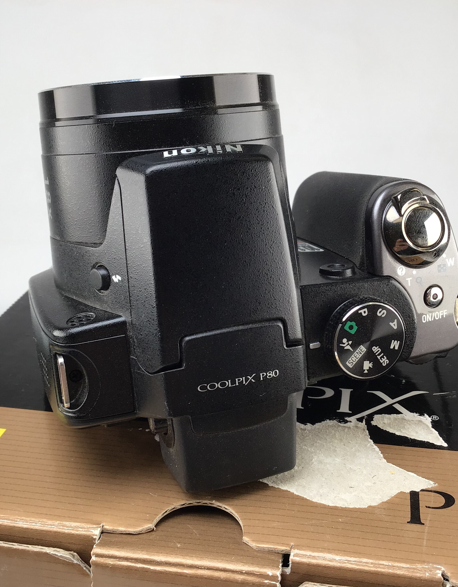 NIKON Nikon CoolPix P80 Camera in Box Used Good