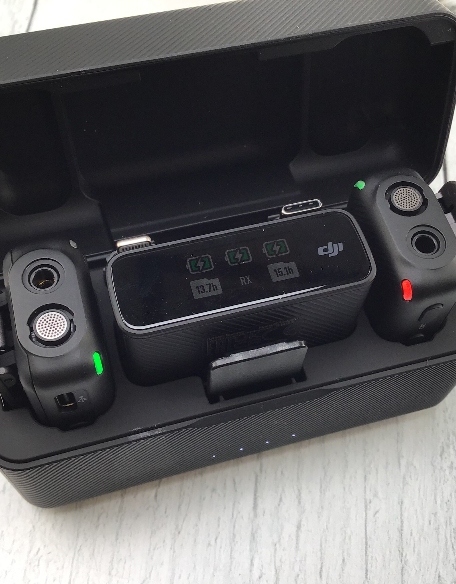 DJI DJI Wireless Mic Set 2-TX, 1 RX Used Good
