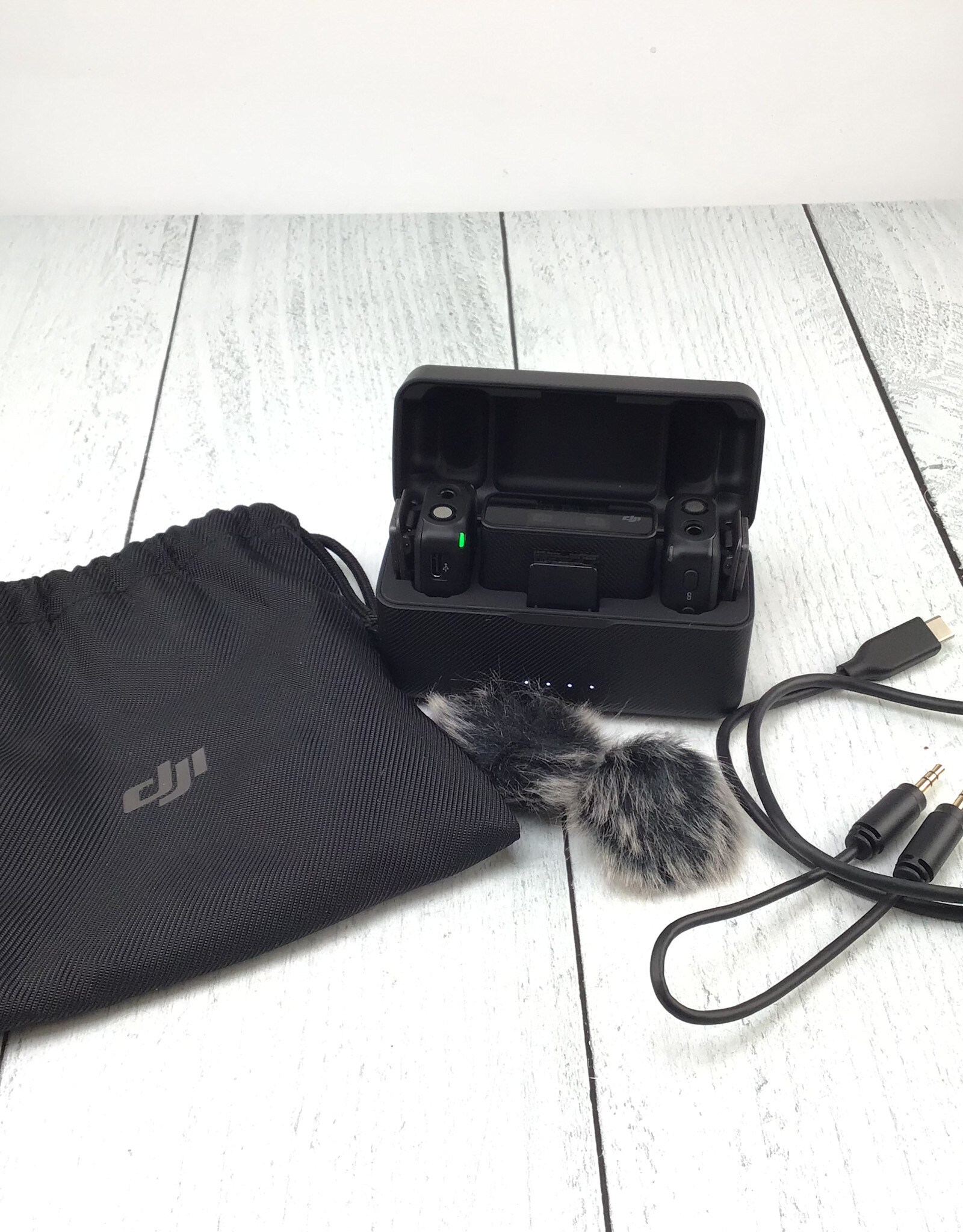 DJI DJI Wireless Mic Set 2-TX, 1 RX Used Good