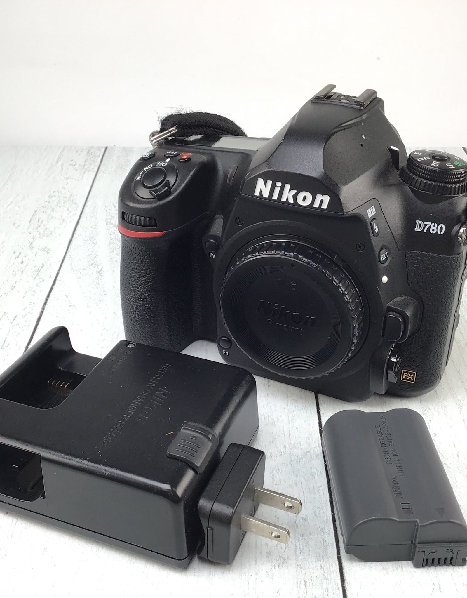 NIKON Nikon D780 Camera Body Shutter Count 37,200 Used Good