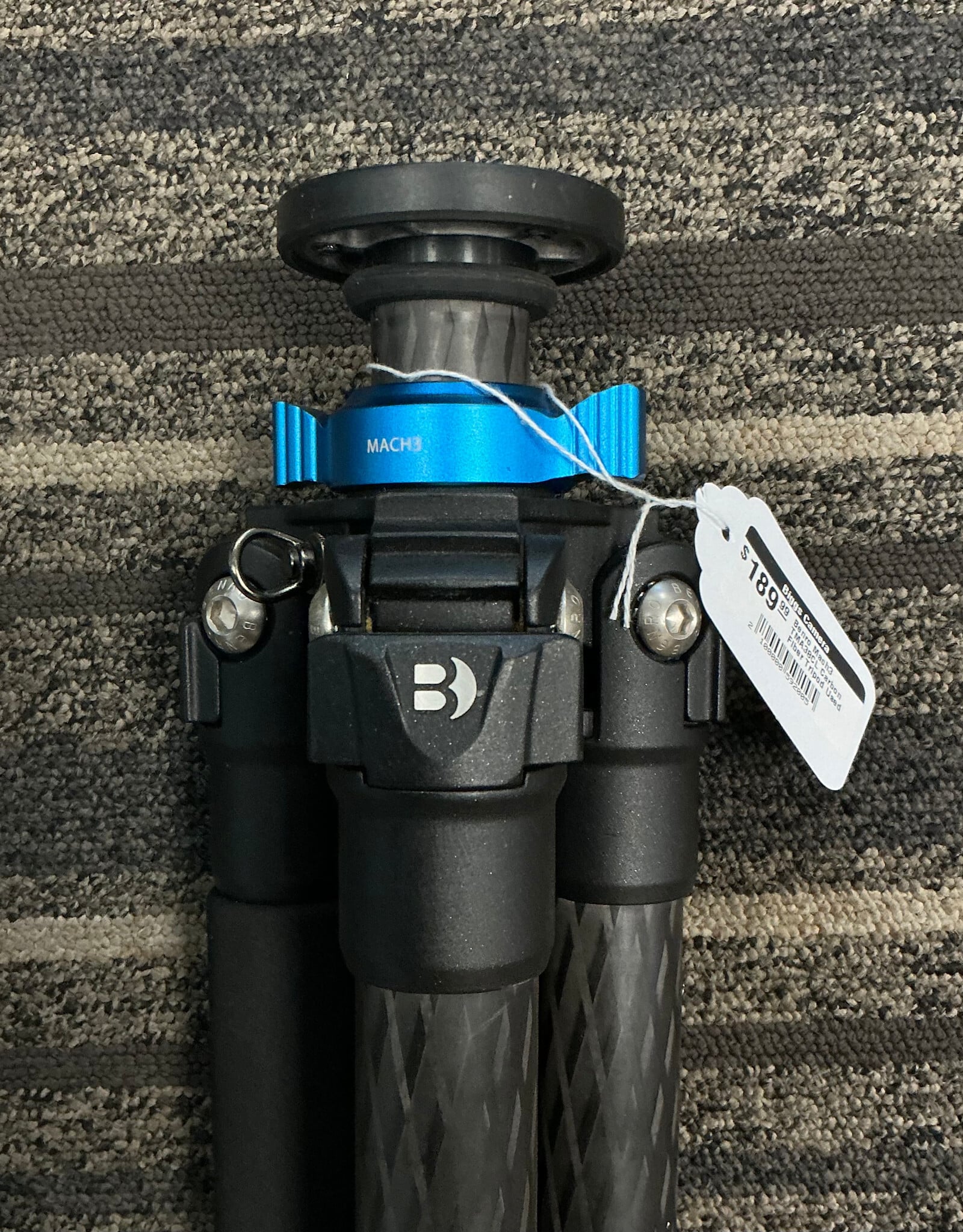 BENRO Benro Mach3 TMA38CL Carbon Fiber Tripod Used Good