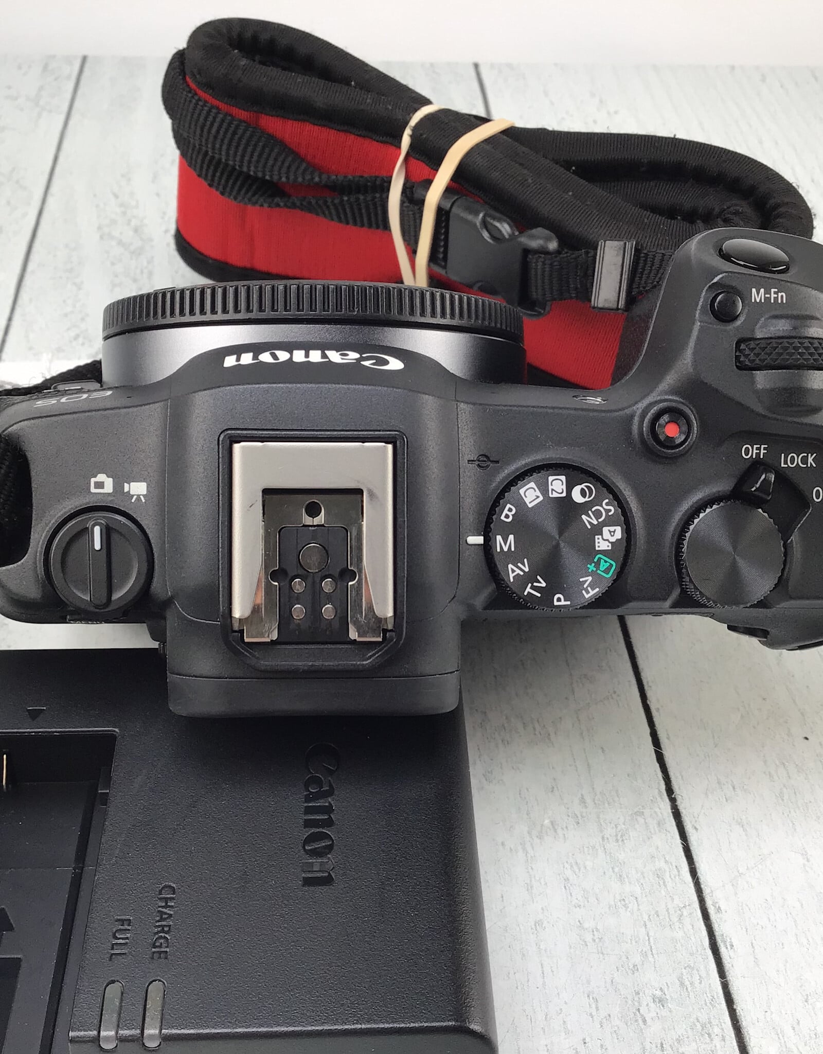 CANON Canon EOS R8 Camera Body Used Good