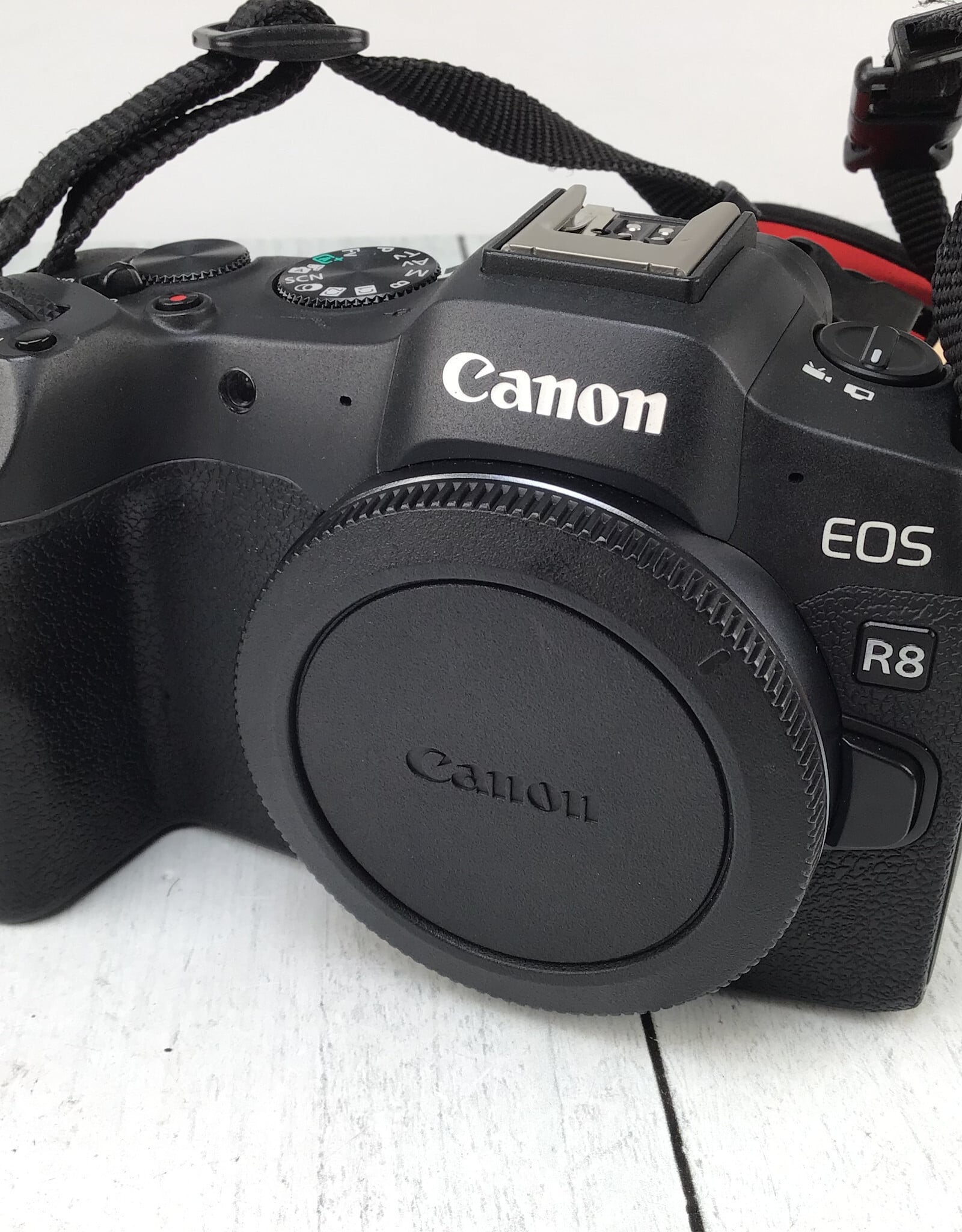 CANON Canon EOS R8 Camera Body Used Good