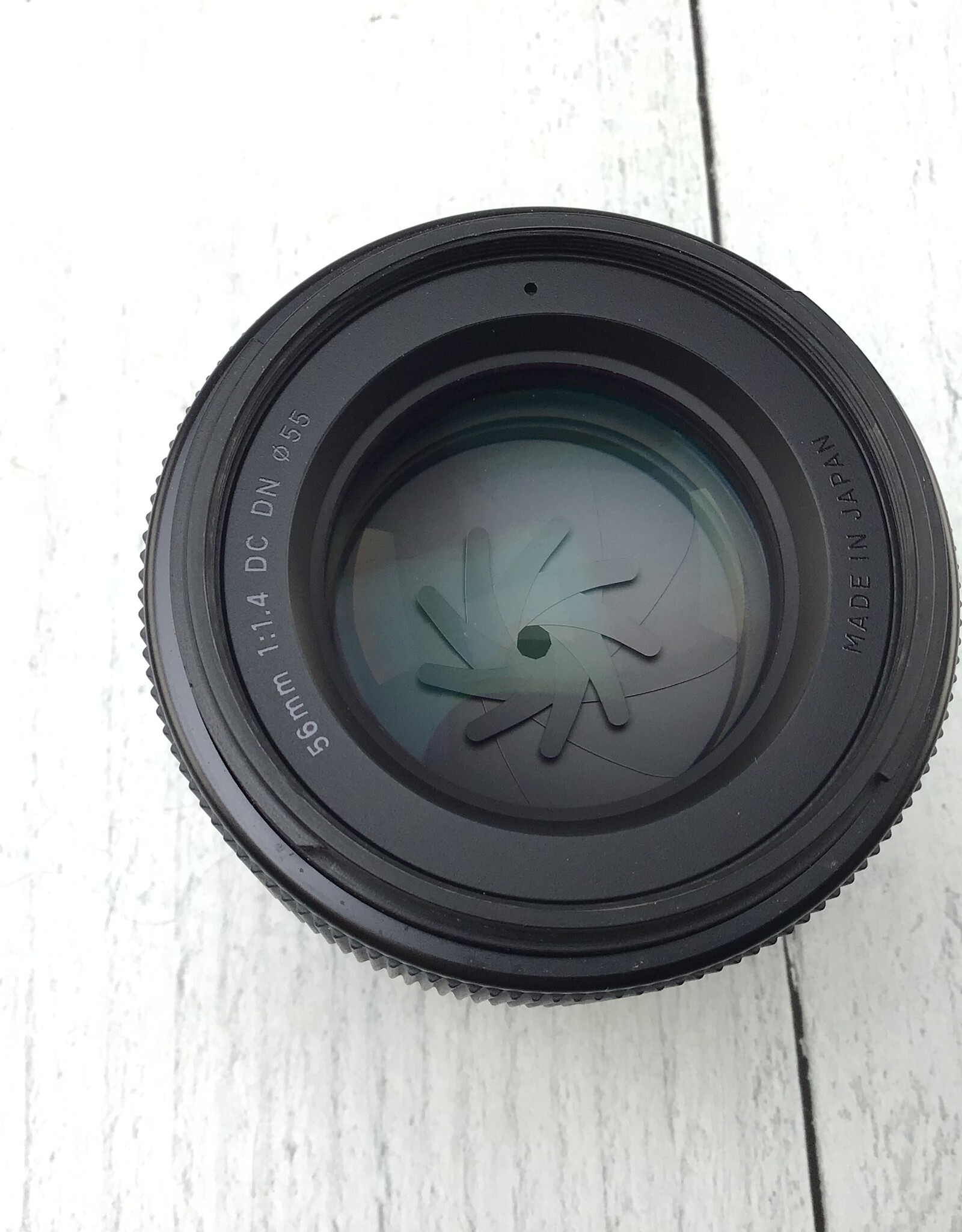 SIGMA Sigma 56mm f1.4 DC DN Lens for Sony in Box Used Good