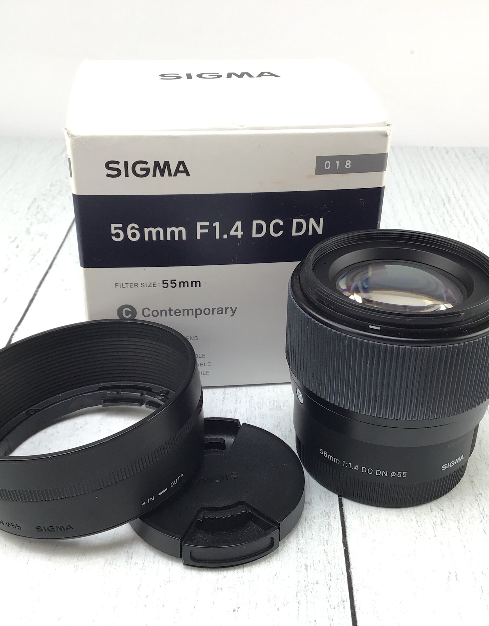 SIGMA Sigma 56mm f1.4 DC DN Lens for Sony in Box Used Good
