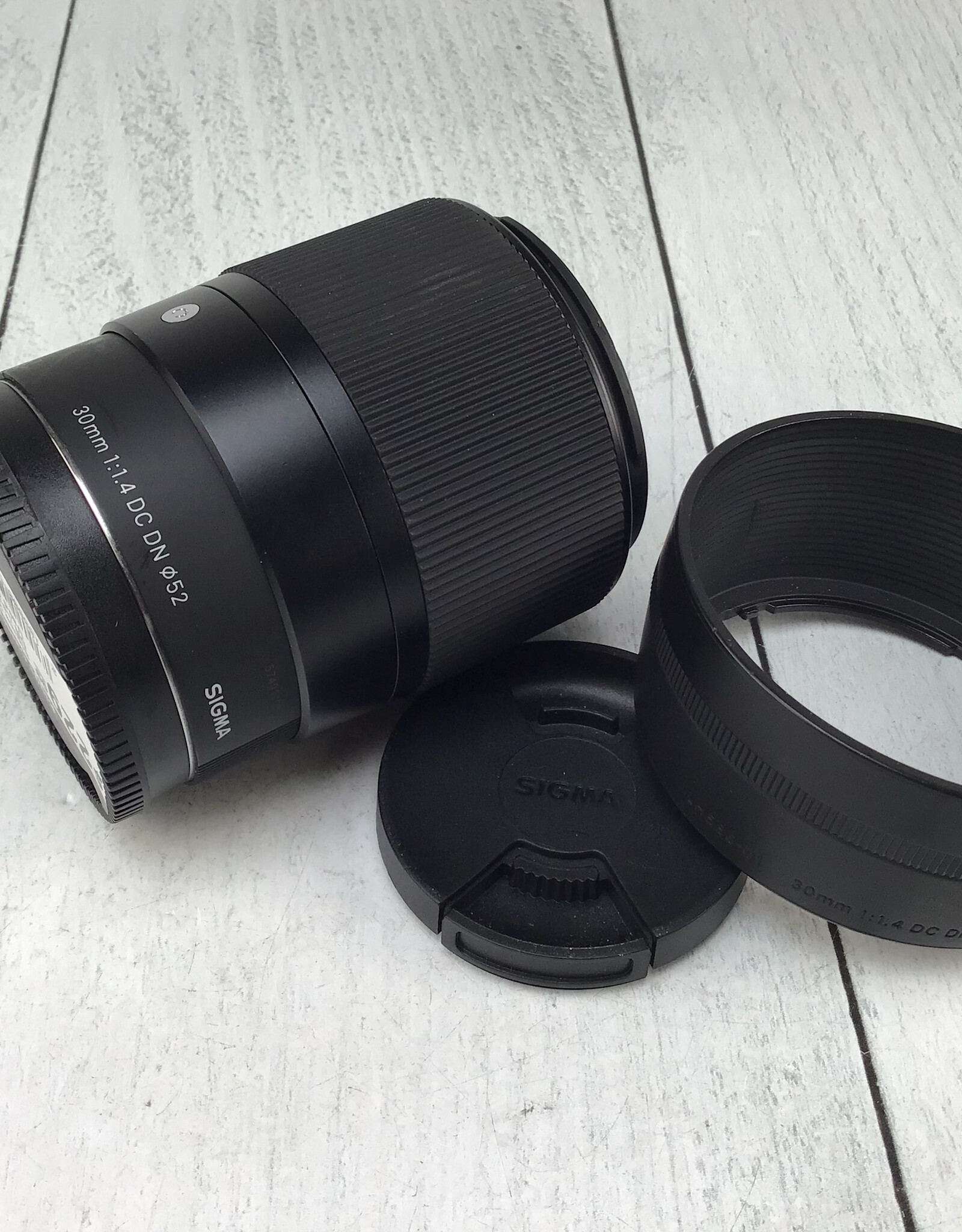 SIGMA Sigma 30mm F1.4 DC DN Lens for Sony E Used Good
