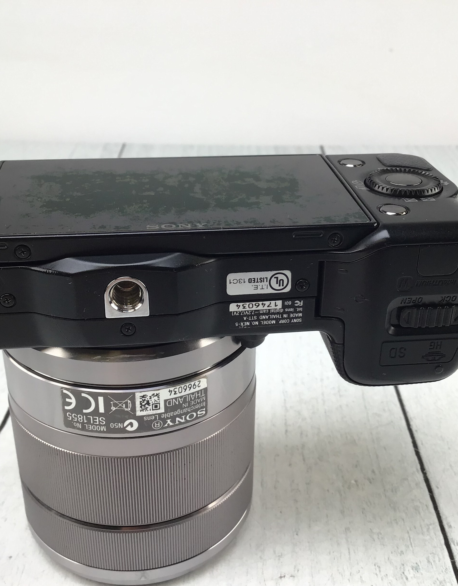 SONY Sony Nex-5 Camera w/ 18-55mm OSS Used Fair