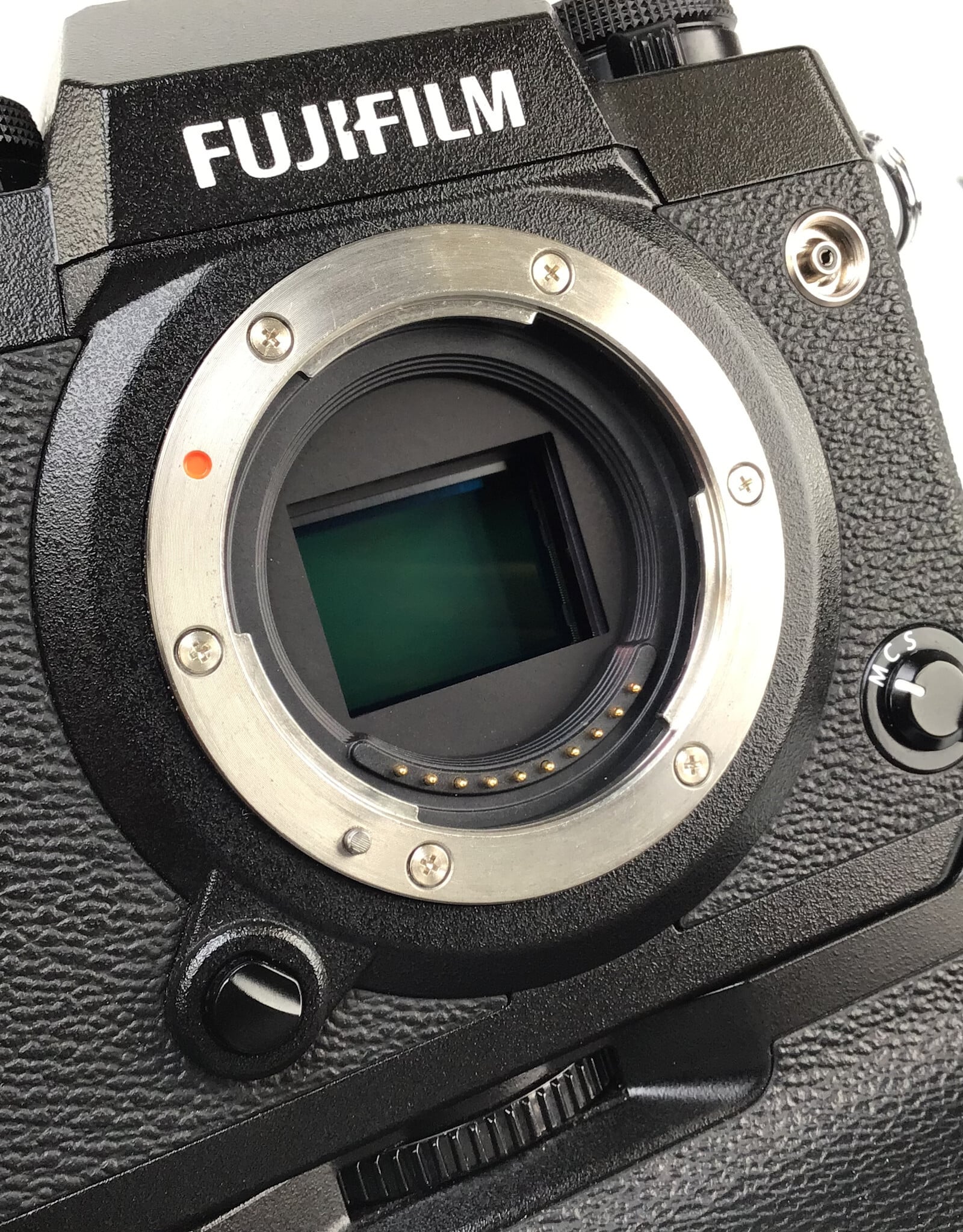 FUJI Fuji X-H1 Camera W/ VPB-XH1 Grip Used Good