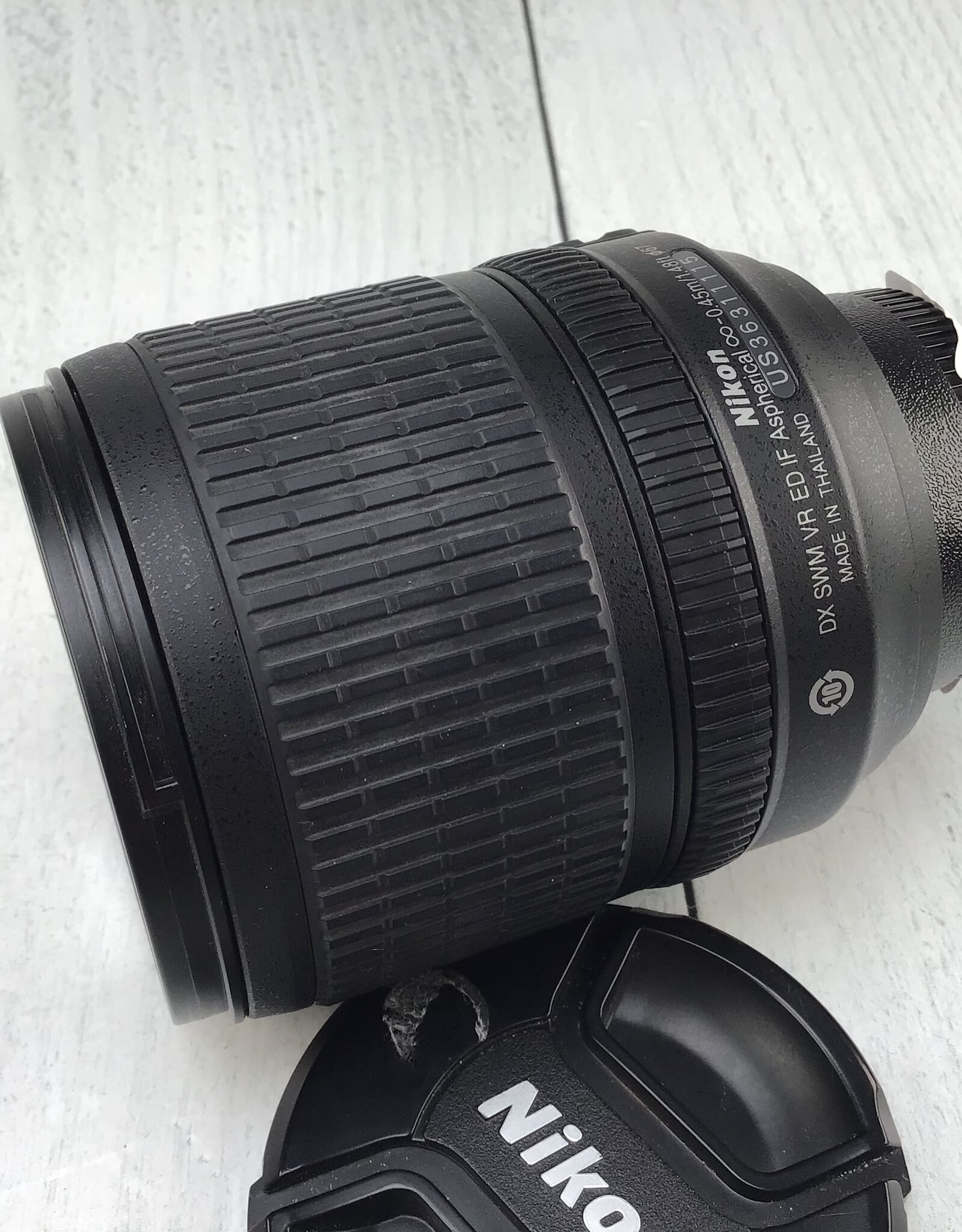 NIKON Nikon AF-S Nikkor 18-105mm f3.5-5.6 G VR Lens Used Good
