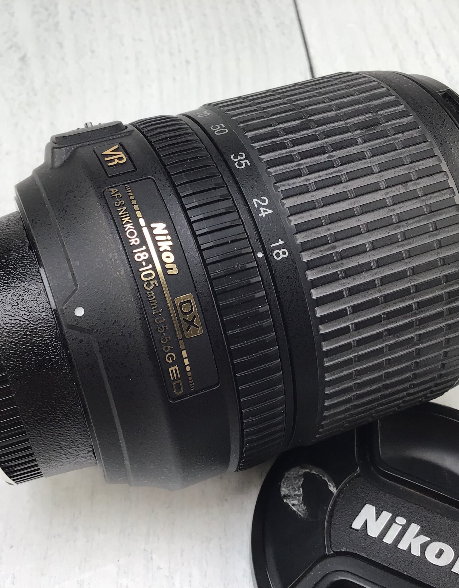 NIKON Nikon AF-S Nikkor 18-105mm f3.5-5.6 G VR Lens Used Good