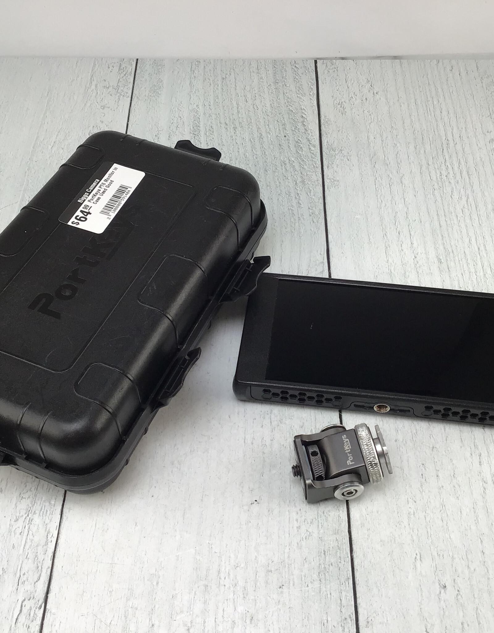 Port Keys PortKeys PT6 Monitor in Case Used Good
