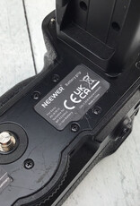 Neewer Neewer Battery Grip for Sony A9/A7RIII Used Fair