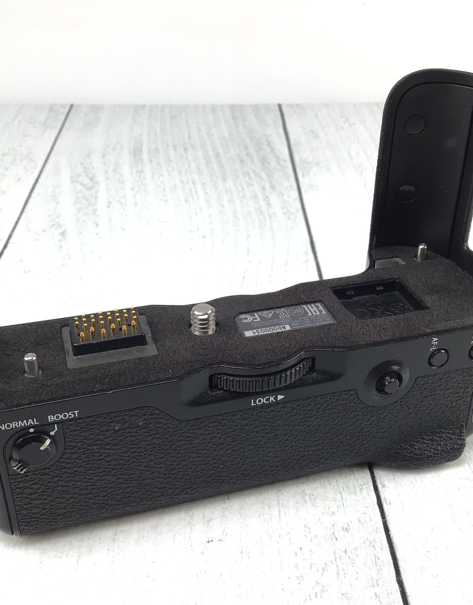 FUJI Fuji VG-XT3 Battery Grip Used Good