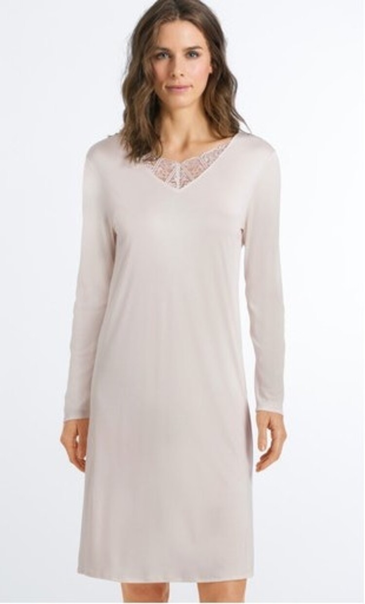 Hanro Wanda Longsleeve Nightdress