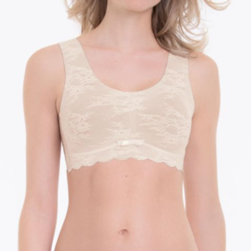 Essential Lace Bralette With Cups