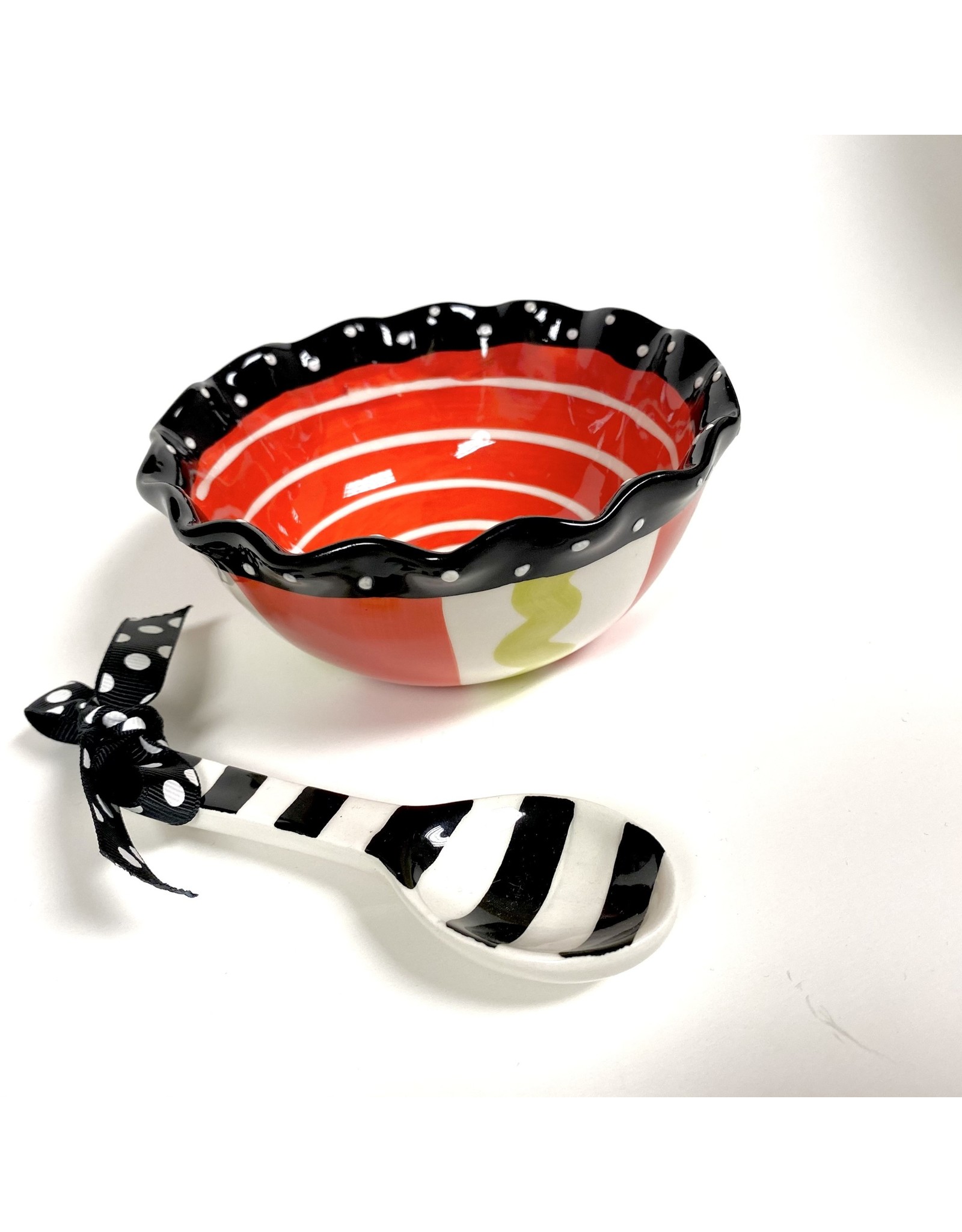 Mud Pie SALE! Holiday Ruffle Bowl with Scoop