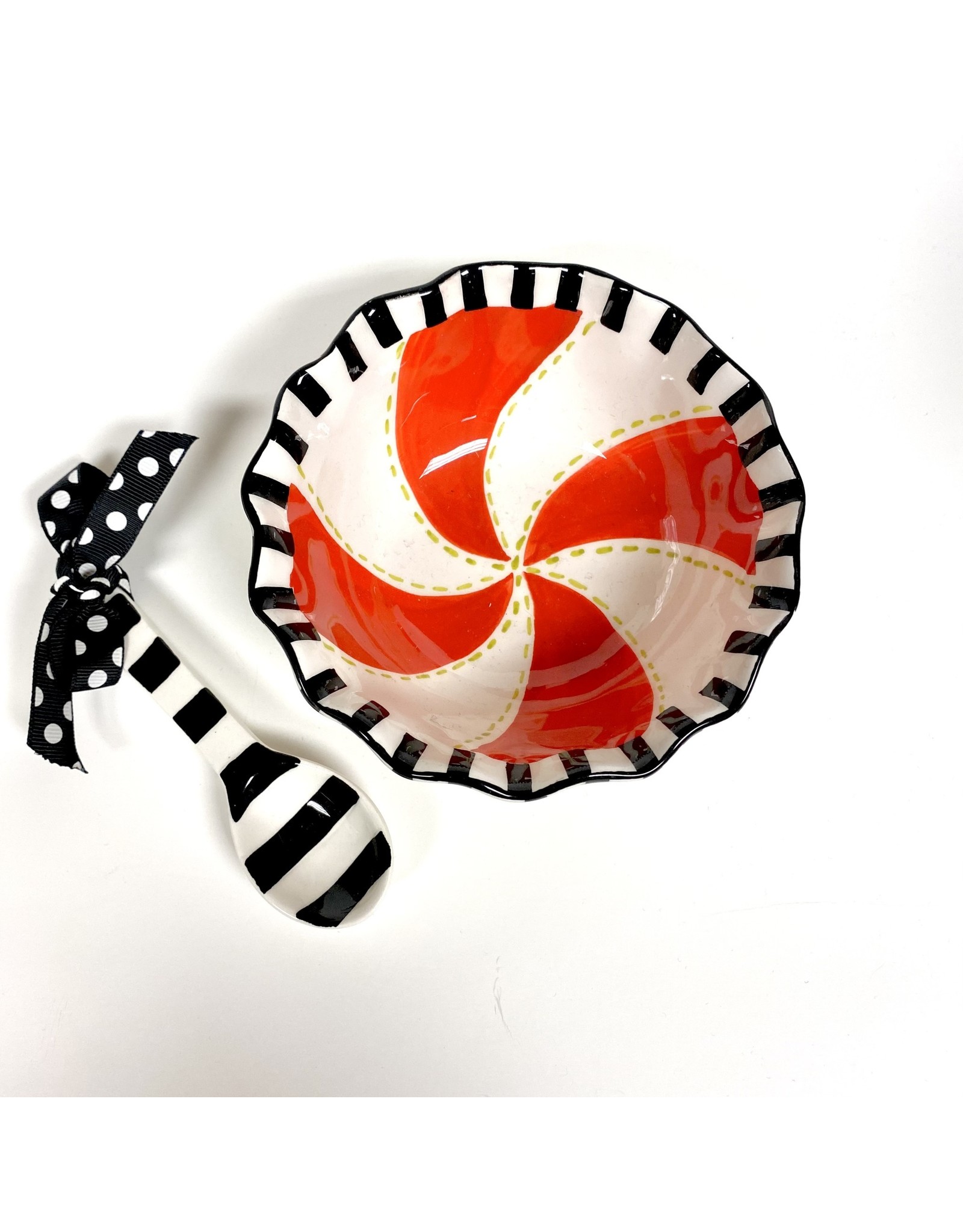 Mud Pie SALE! Holiday Ruffle Bowl with Scoop