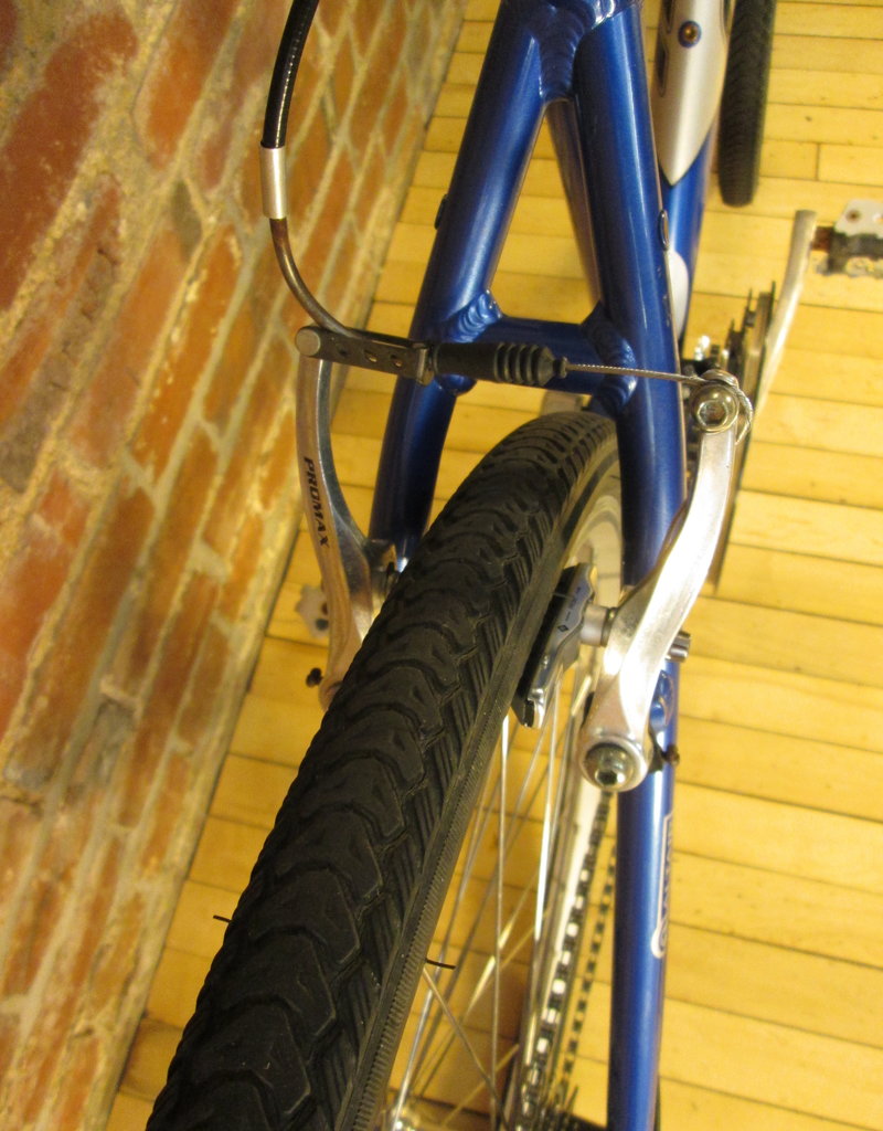 Fuji Bike : Fuji Crosstown 2.1 : 19"