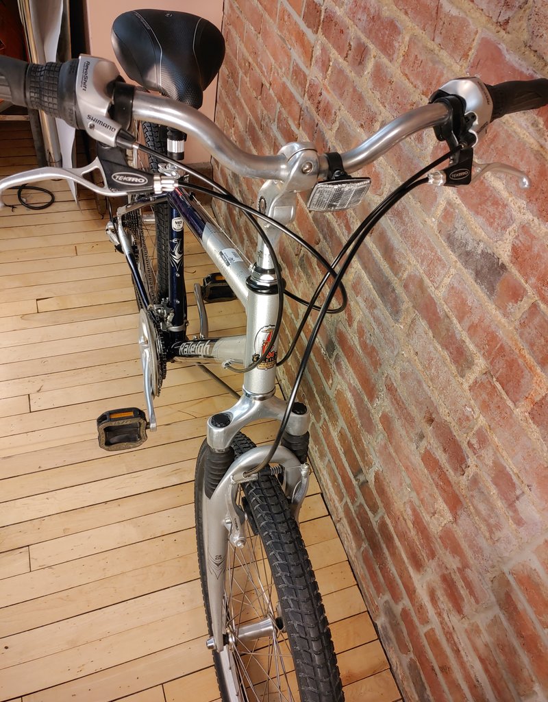 Bike : Raleigh SC40 : 18"