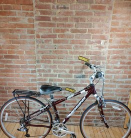 Schwinn Bike : Schwinn Voyageur GS : 16"