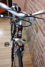 Schwinn Bike : Schwinn Voyageur GS : 16"
