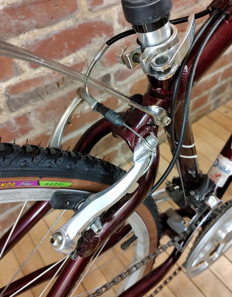 Schwinn Bike : Schwinn Voyageur GS : 16"