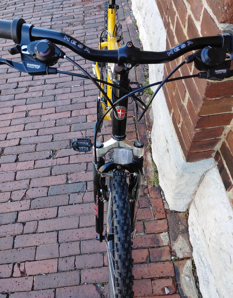 Schwinn Bike : Schwinn Mesa : 20"