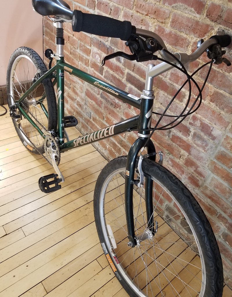 Specialized Bike : Specialized Expedition : 19"