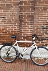 Giant Bike : Giant Yukon : 21"