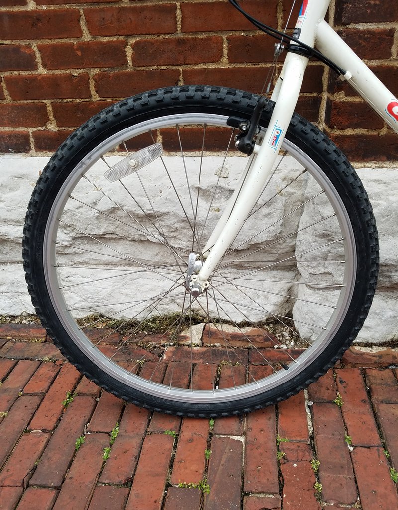 Giant Bike : Giant Yukon : 21"