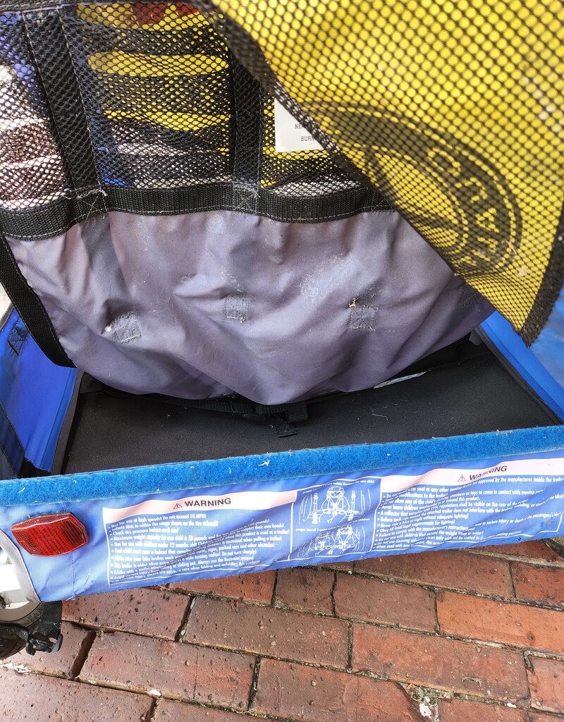 Trailer : Schwinn Kid : 20" wheel