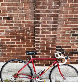 Raleigh Bike : Raleigh Marathon : 45cm proportional