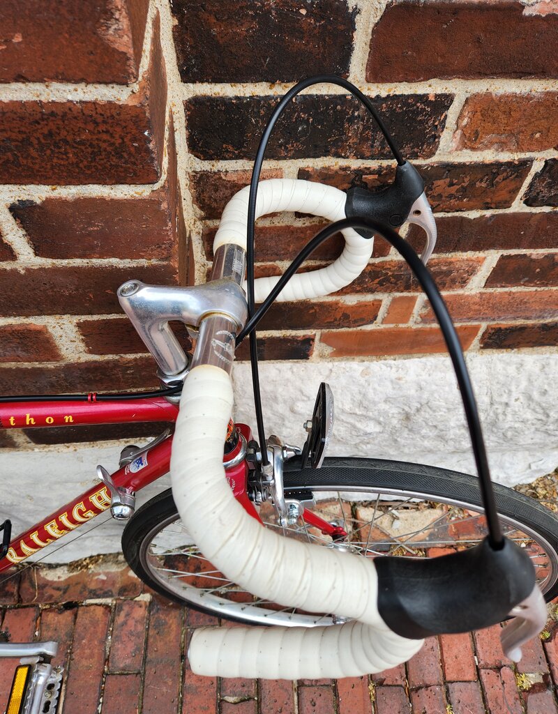 Raleigh Bike : Raleigh Marathon : 45cm proportional