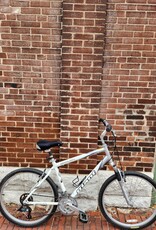 Giant Bike : Giant Sedona DX : 19"