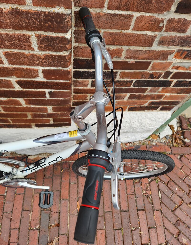 Giant Bike : Giant Sedona DX : 19"