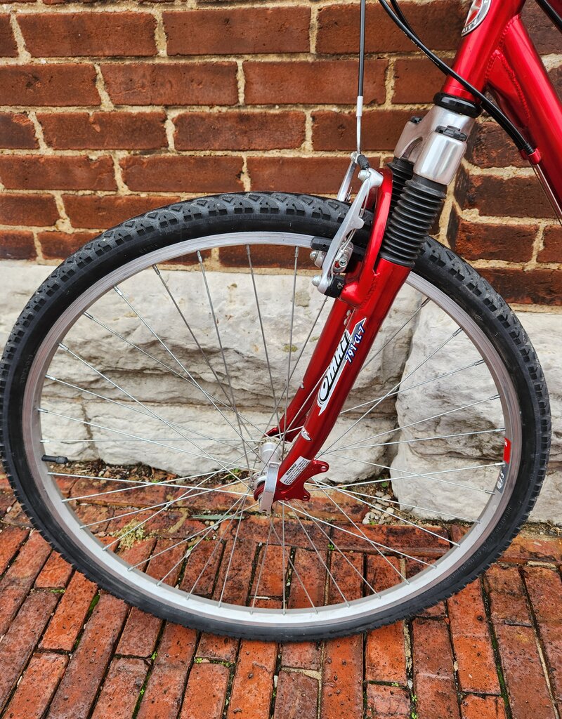 Schwinn Bike : Schwinn Voyageur : 15"