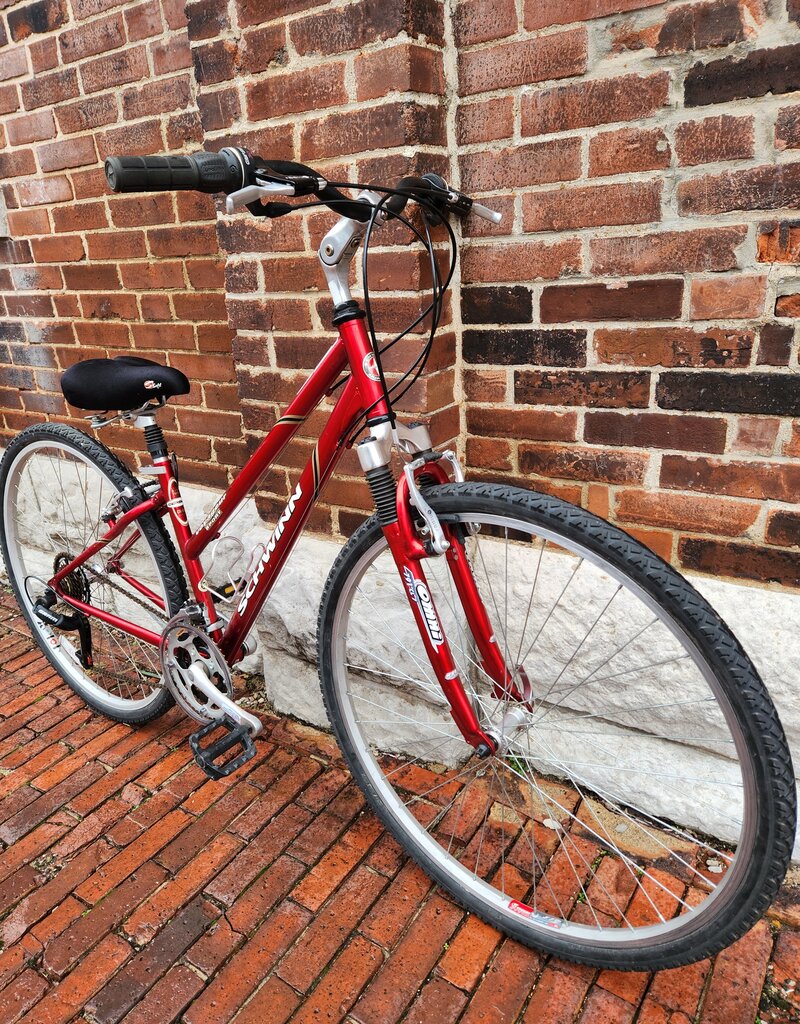 Schwinn Bike : Schwinn Voyageur : 15"
