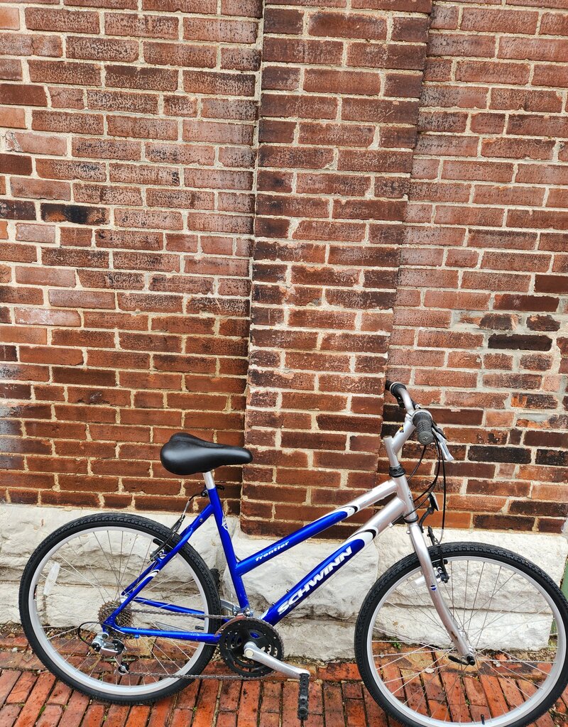 Schwinn Bike : Schwinn Frontier : 19.5"