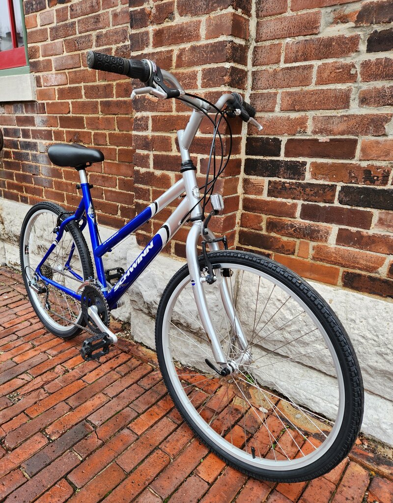 Schwinn Bike : Schwinn Frontier : 19.5"
