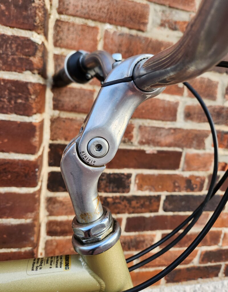 Diamond Back Bike : DiamondBack Wildwood Deluxe : 21.5"