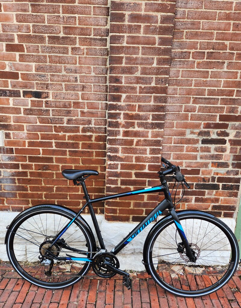 Specialized Bike : Specialized Sirrus : 21"