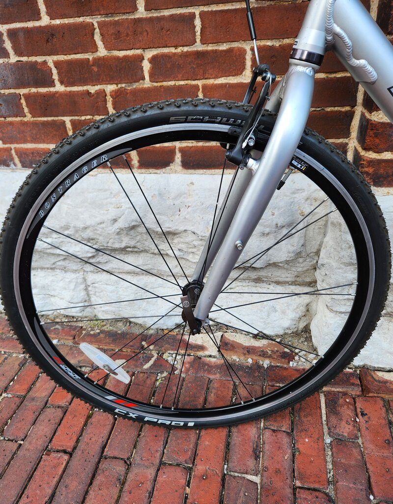 Trek Bike : Trek FX 7.5 : 20"
