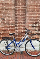 Giant Bike : Giant Cypress : 17"