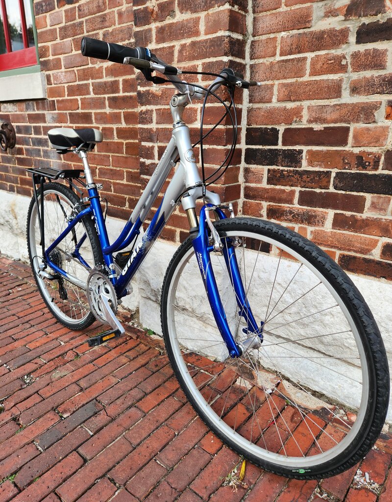 Giant Bike : Giant Cypress : 17"